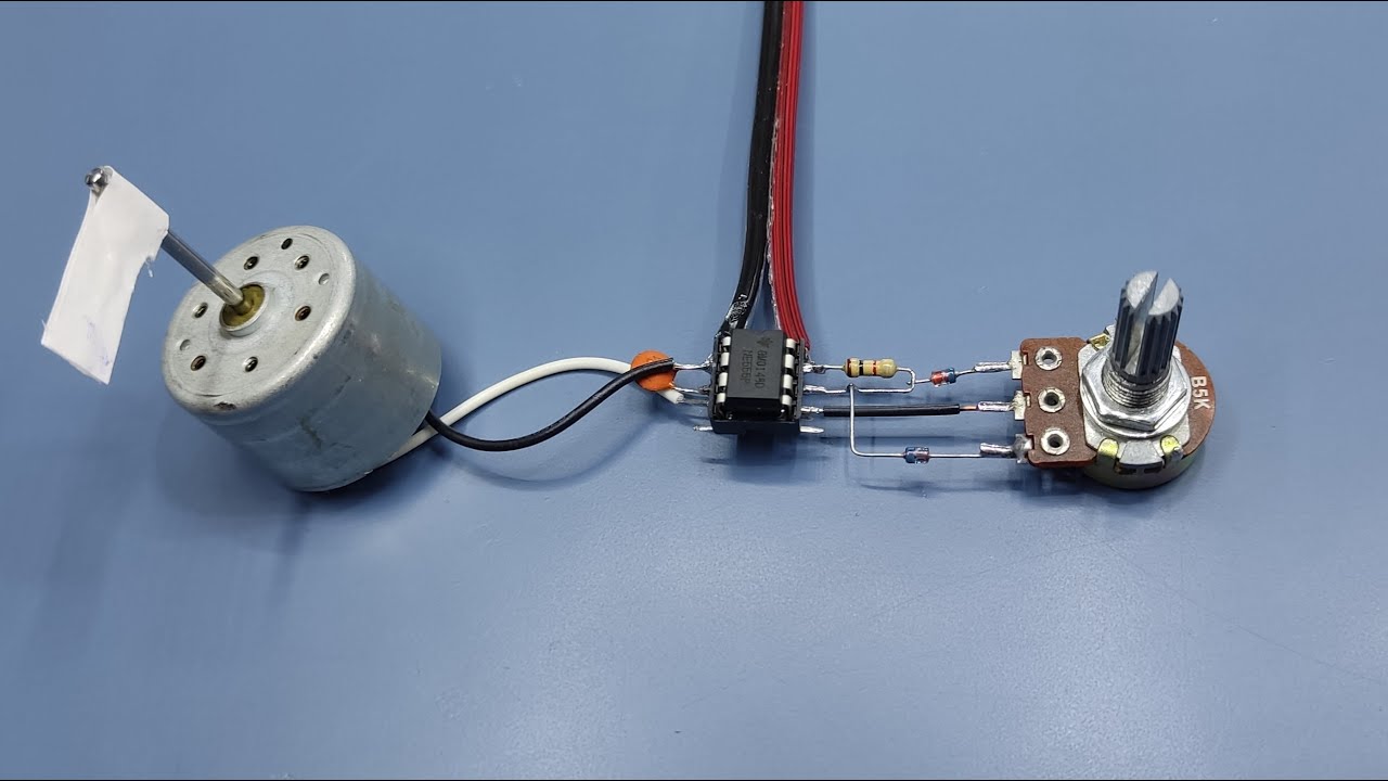 Electronic project You can control the voltage with this circuit