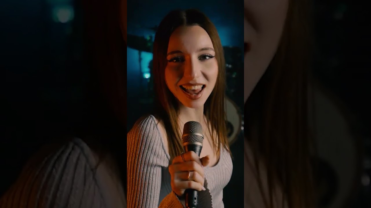 Запись песни &laquo;Upside Down&raquo; Дианы Росс #giuliasirbu #singer #dianaross #upsidedown #foryou #cover
