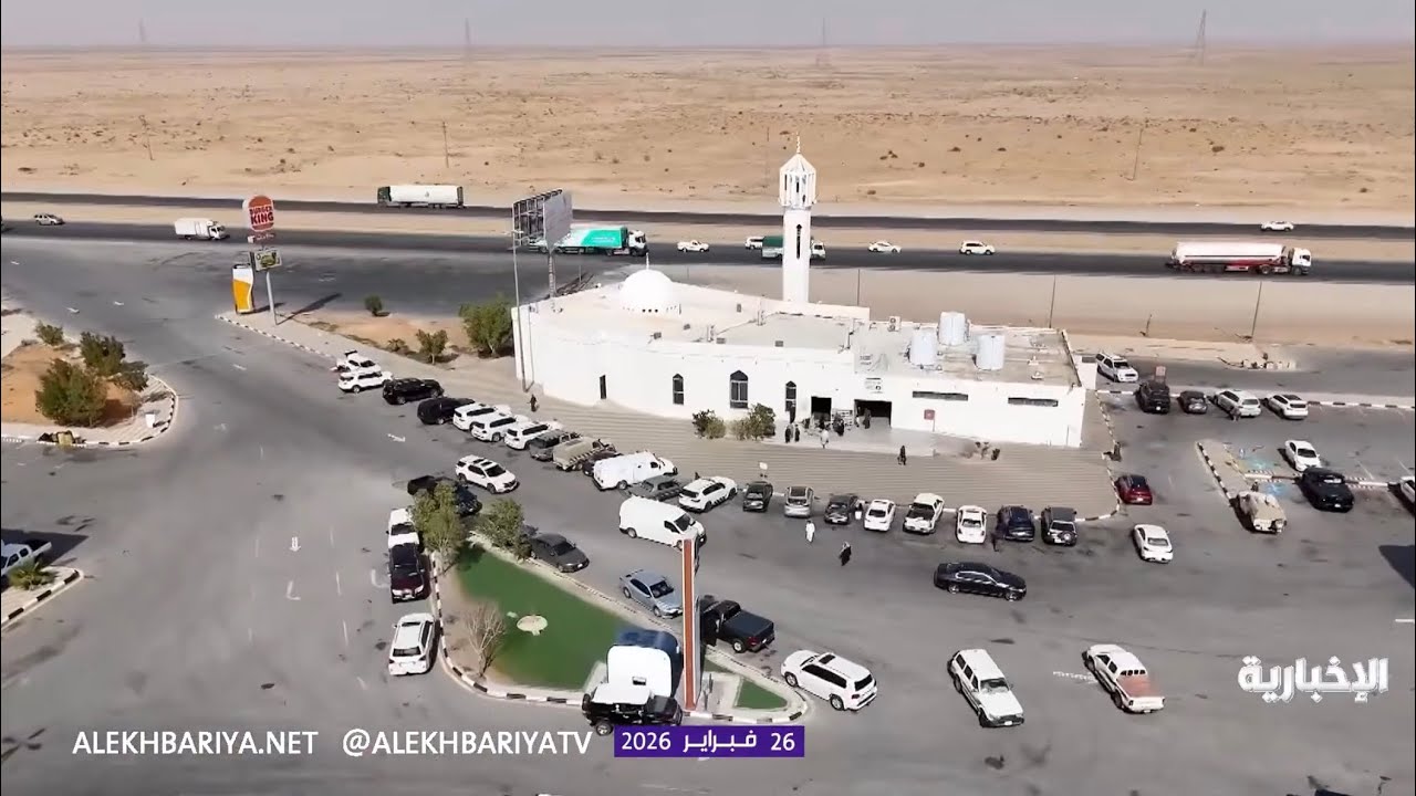 مسجد محطة العتش على طريق القصيم الرياض من أقدم المساجد على الطريق 