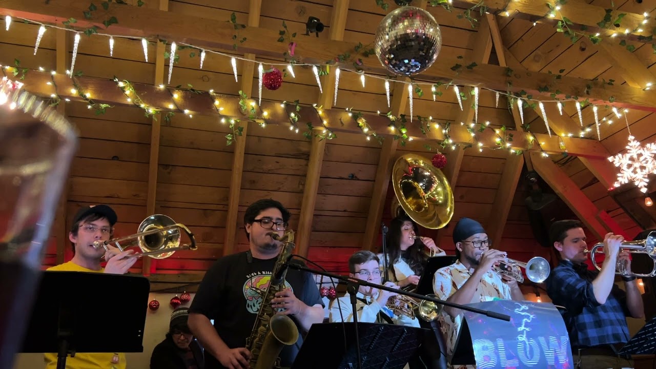 90s Medley - BLOW Brass LIVE (Wannabe/I Want It That Way/Everybody)