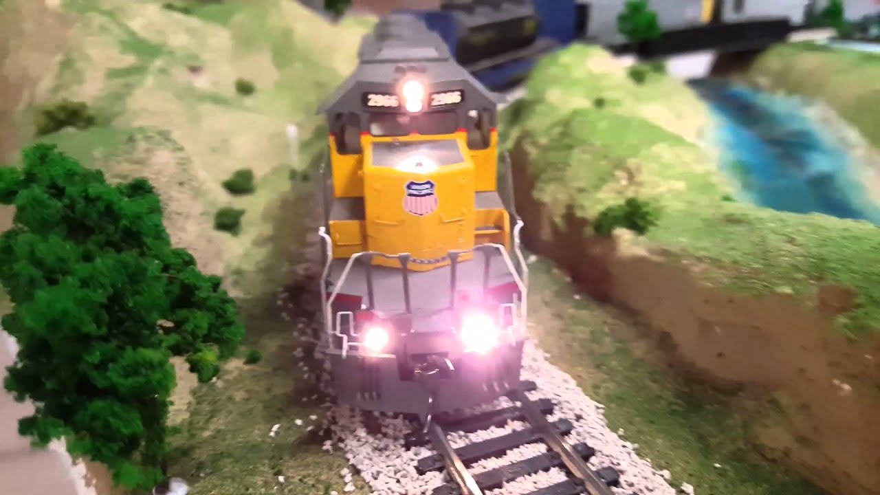 HO Intermountain SD-40-2 UP Startup DCC and Sound