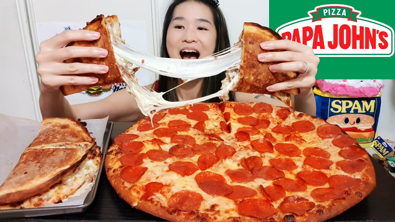 CHEESY! Papa John's XL Shaq-A-Roni Pizza & Papadias! Pepperoni Pizza, Quesadilla - Mukbang Asmr