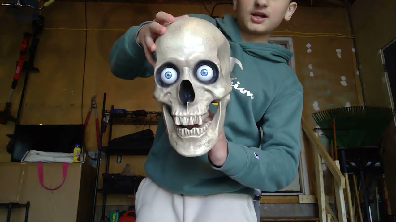 spirit Halloween Grim animatronic UNBOXING!