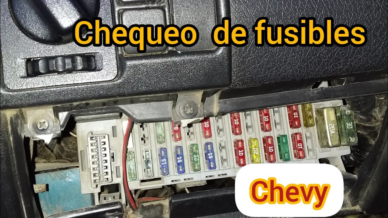 fusibles de chevy pick up ,pop swing luces etc.  para que sirven
