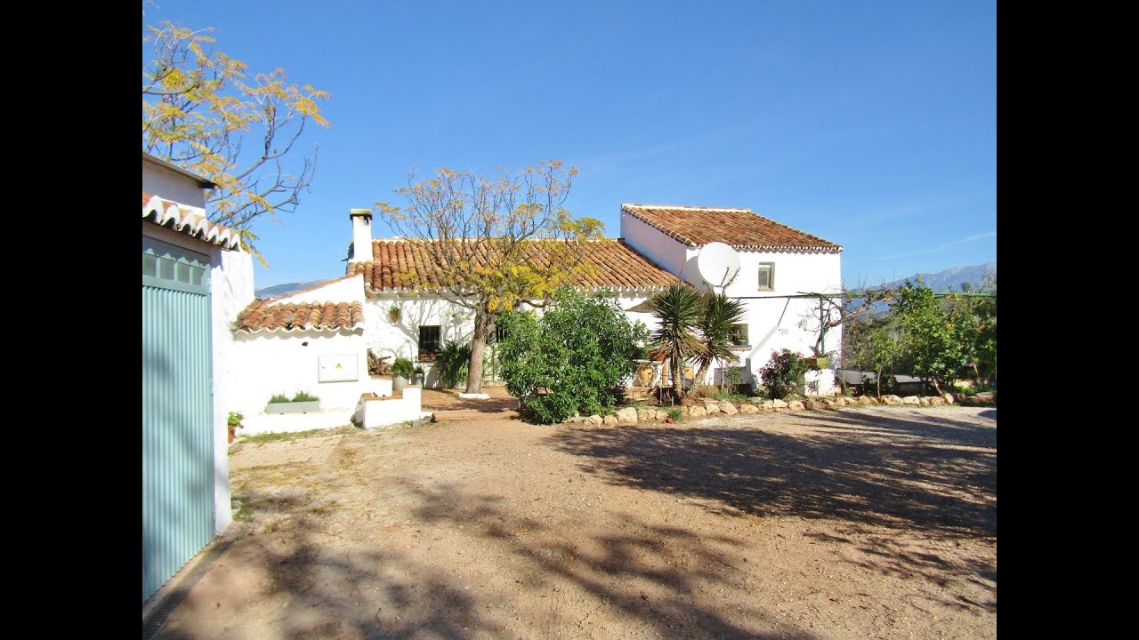 AX1043 - Casa Navidad - beautiful, rustic country house for sale, Comares, Malaga