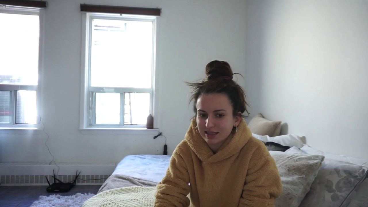 TINY APARTMENT TORONTO TOUR 150 SQFT NO KITCHEN