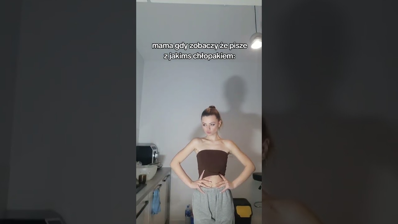 МАМА, КОГДА ТЫ ПЕРЕПИШИШЬСЯ С ПАРНЕМ | #shorts #shortvideo #jamjestemkoc #jamkocjestem