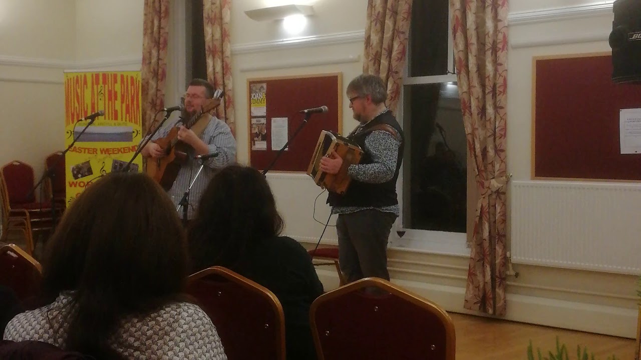 Green Grows the Laurel Richard Moss and Ben Farmer Melodeon and Guitar