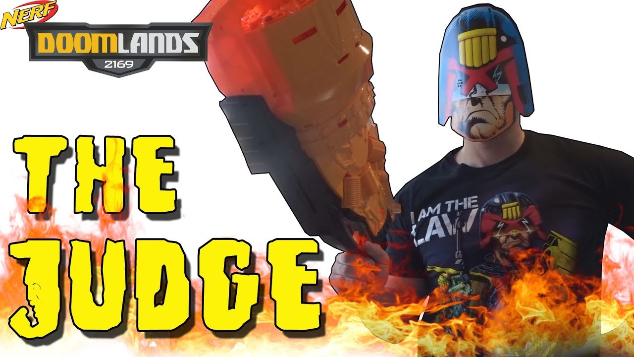 NERF DOOMLANDS 2169 -THE JUDGE- BLASTER (DER RICHTER)