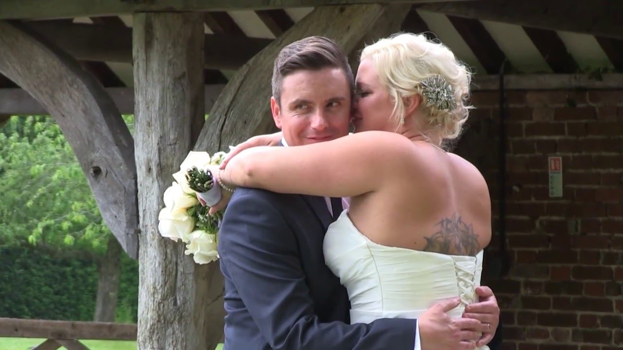 Louise & Mark - Winters Barns