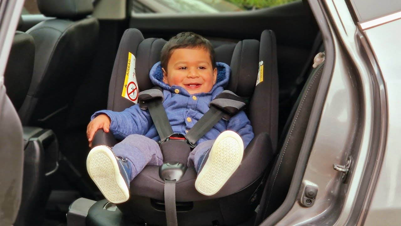 The Babymore Macadamia 360 Rotating 0-12 Years Car Seat - Overview