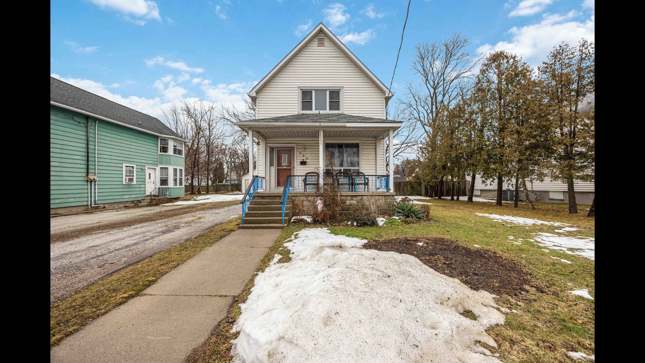 260 Mitton St S, Sarnia, ON
