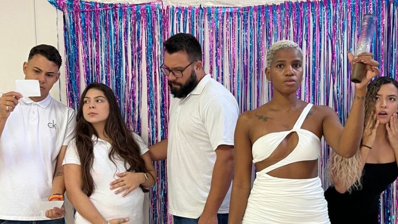 Ela revelou seu maior segredo a amante de seu marido, ela s&oacute; n&atilde;o imaginou que seria.....😱💔🙆&zwj;♂️