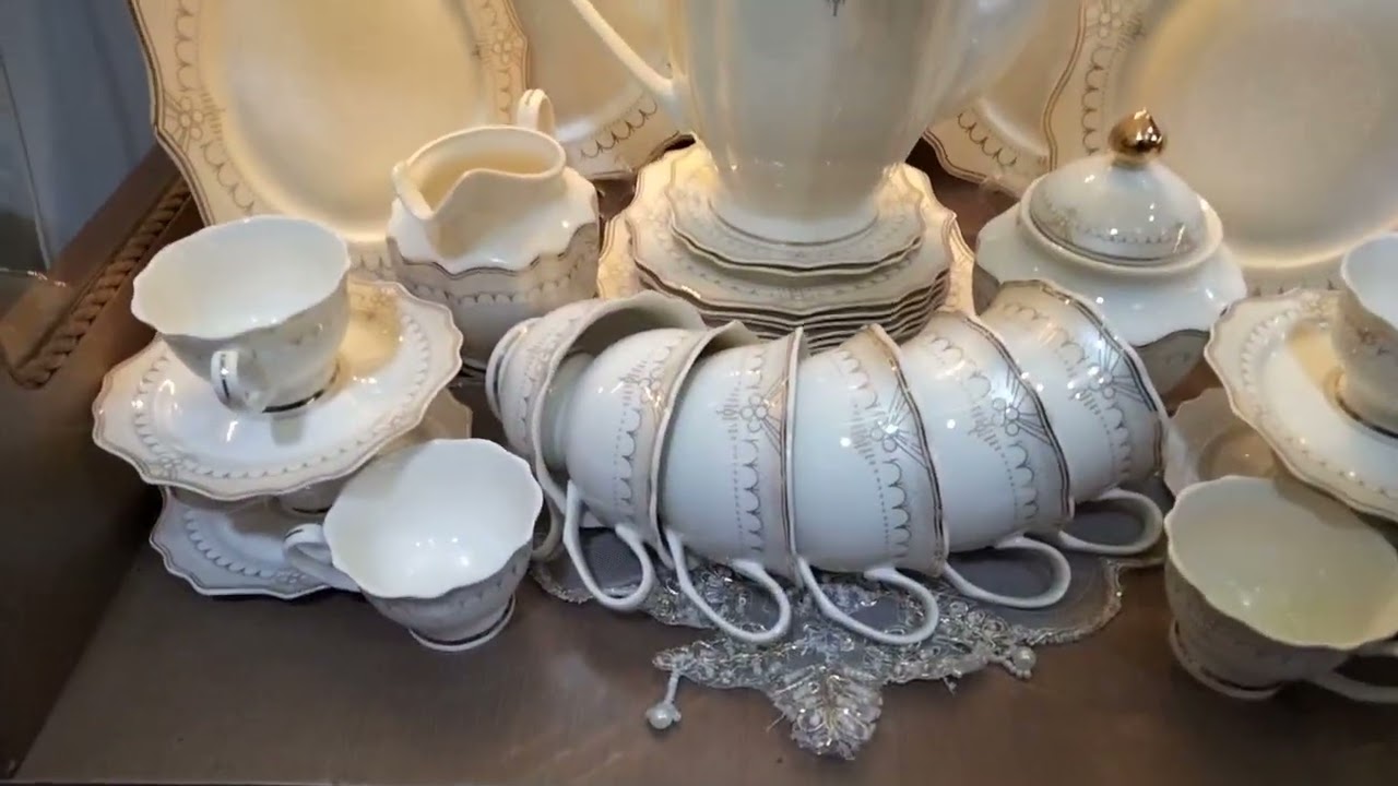 هوبا رجعنا ليكوا وياريت يتمر فيكوا 🤣🤣🤣🤣