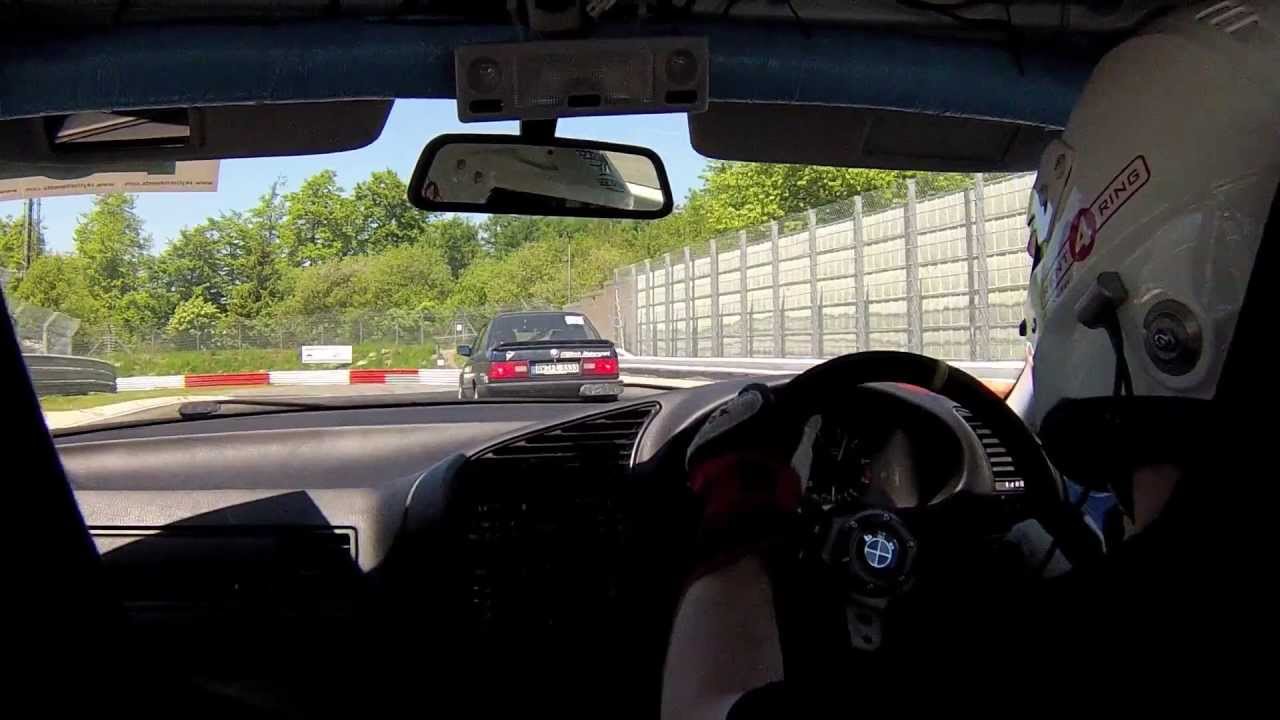 Nürburgring: BMW E30 318is vs BMW E36 328i