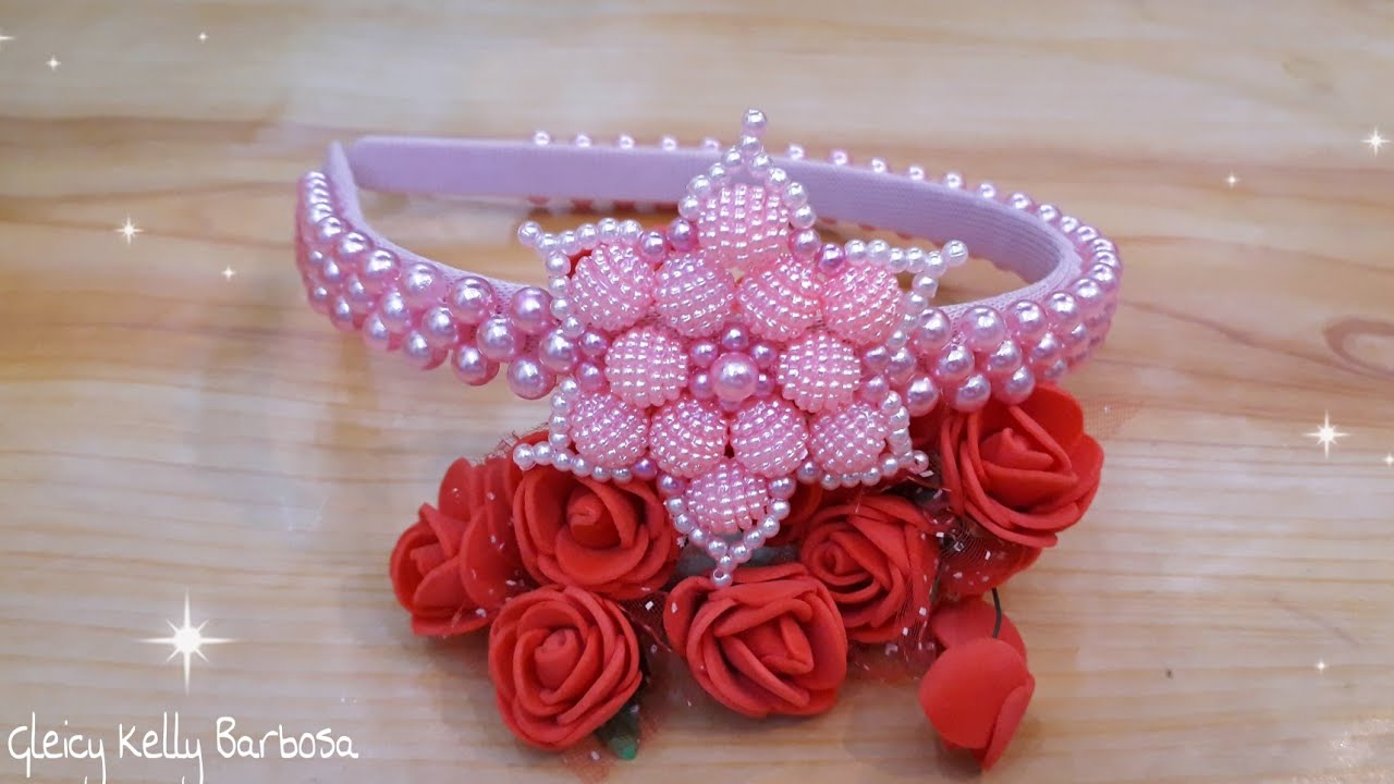 Tiara infantil de flor de pérolas completa