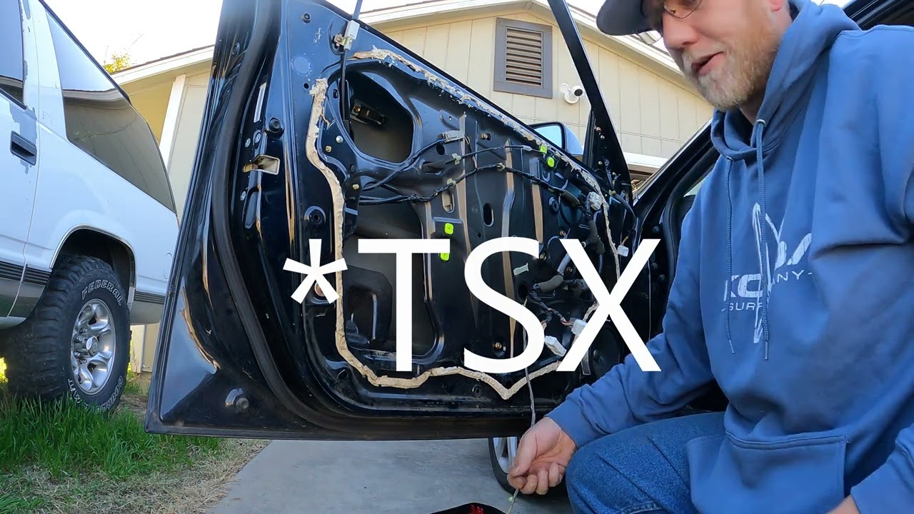 Как заменить стеклоподъемник на Acura TSX 04