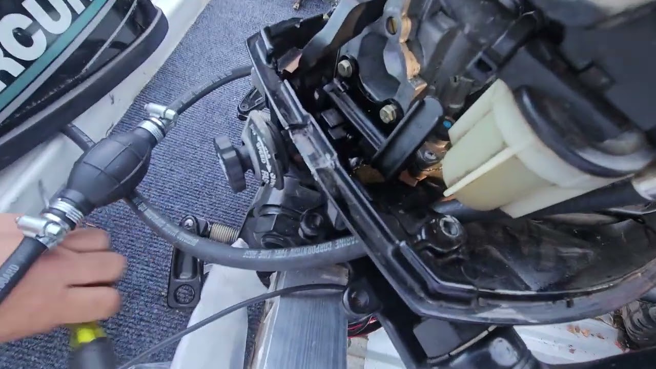 Mercury 8hp Pull To Start primer knob replacement