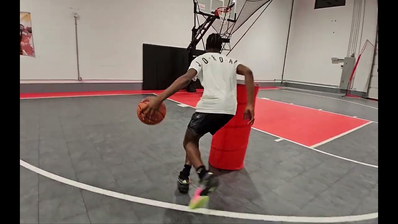 Handle work with Noah Wyss and Daivid Middlebrook.