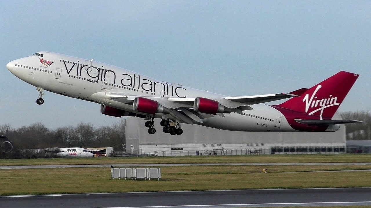 Virgin Atlantic Boeing 747-400 G-VXLG at Manchester Airport