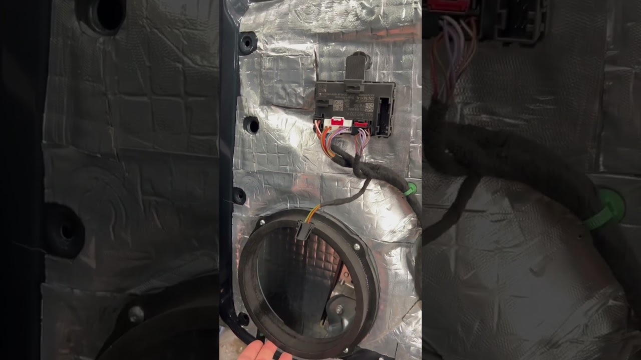 Seat Leon Focal Morel Silent Coat Car Audio upgrade 