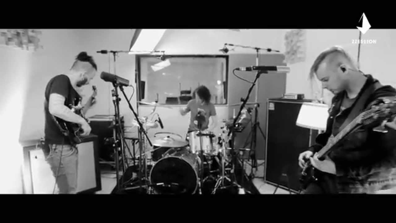 THE HIRSCH EFFEKT - ATHESIE | Zuckerhut Zession