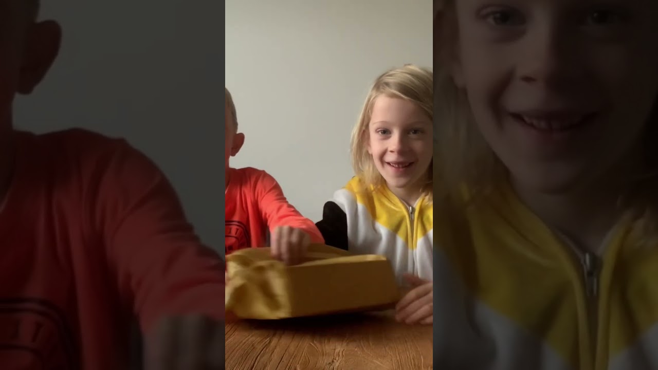 Crompouce proeven !!! #kidvlogger #tweelingen #crompouce #bakker #kidsvideo #challenge