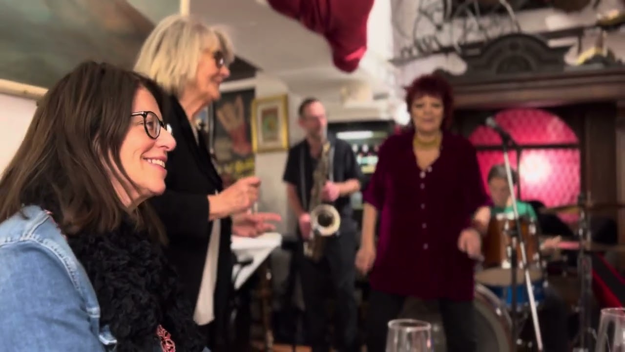 DANA GILLESPIE & JOACHIM PALDEN TRIO:  in the PIANO BAR in Innsbruck, Austria -  on February 2, 2024