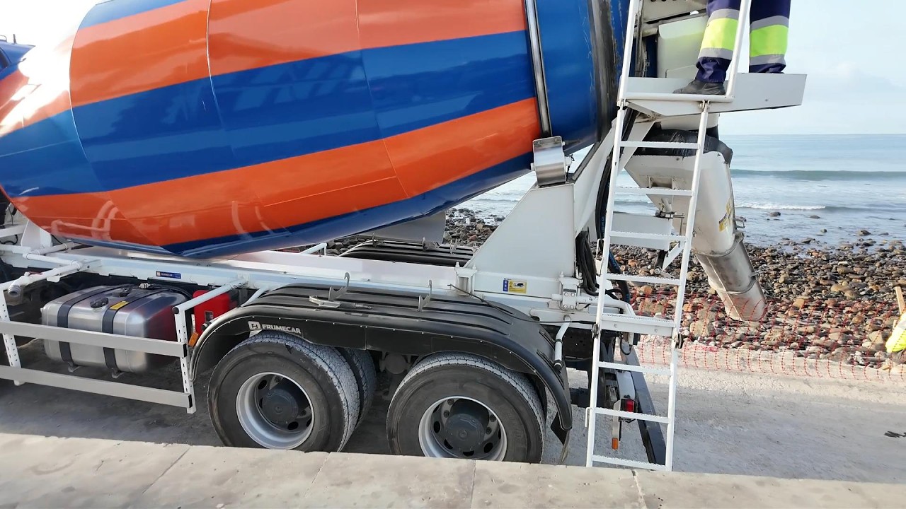 Realität 17.3.26 Maspalomas...Baustelle am Faro....Yumbo Centrum....warten auf den Sturm...