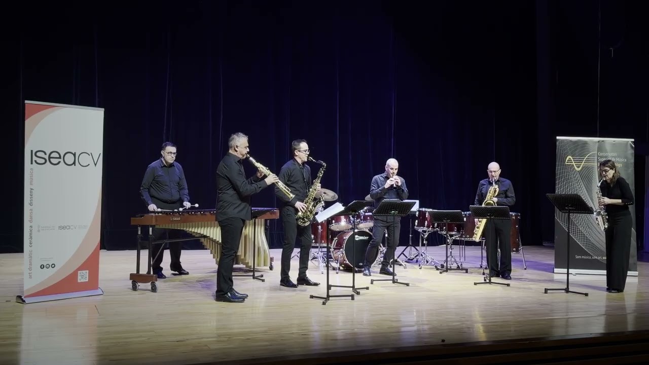 Overture in blue (I. Pérez)