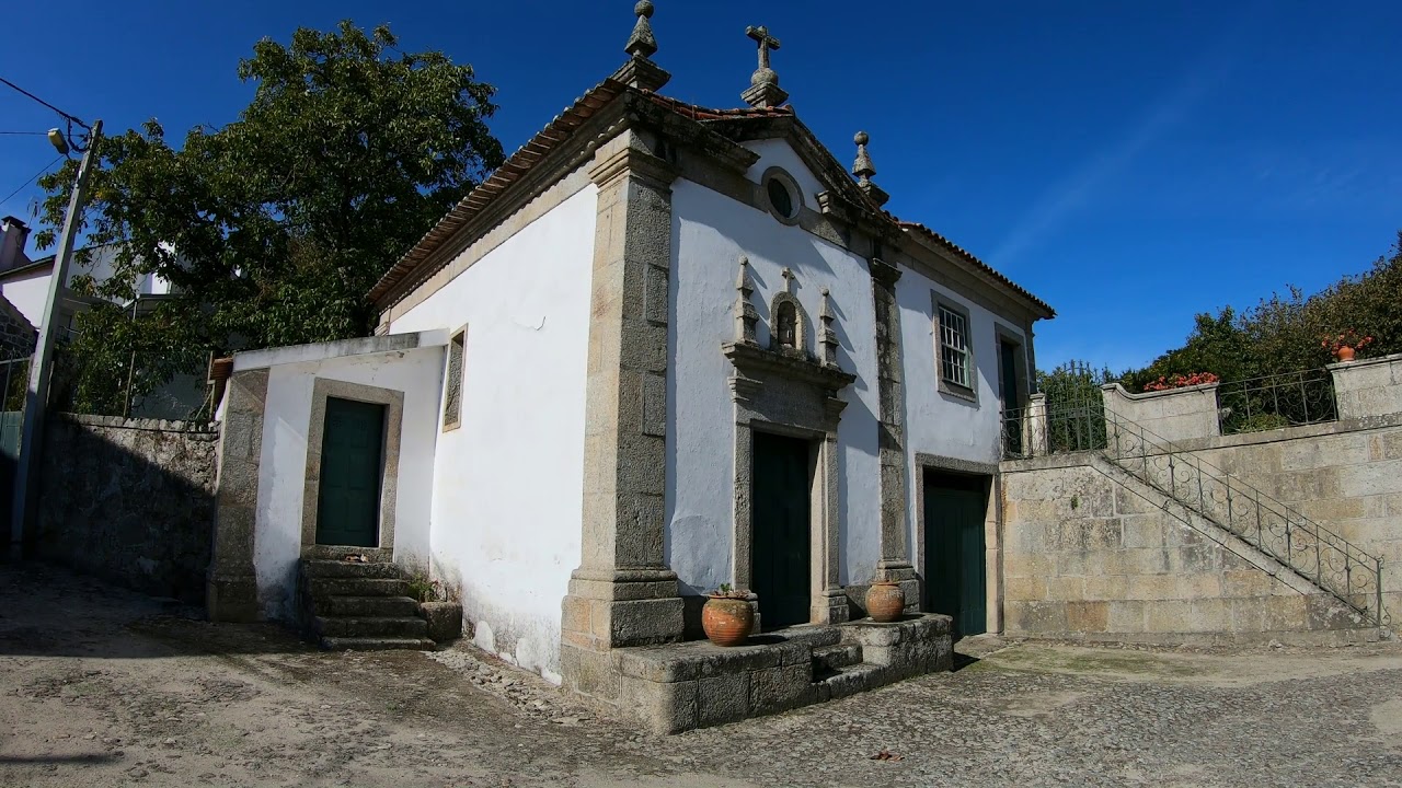 cabanas de viriato uma aldeia de portugal