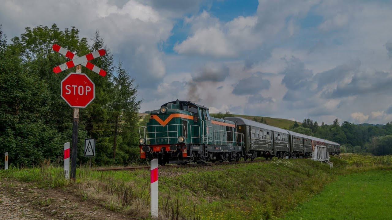RETRO EXPRESS BIESZCZADY - Pociąg specjalny do Łupkowa