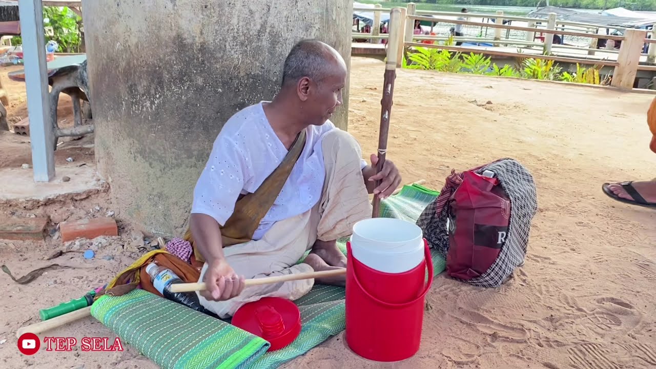 កំសត់ណាស់​ លោកតាពិការភ្នែកកូដទ្រក្រោមស្ពានខេត្តកោះកុង​ តាតៃ​ បទ​ស្តេចយាង