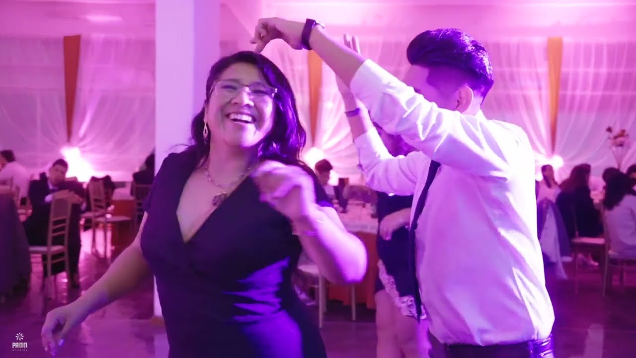 SOMOS MOLLENDO - Mix salsas, merengues, reggaeton, cumbias en la Boda 