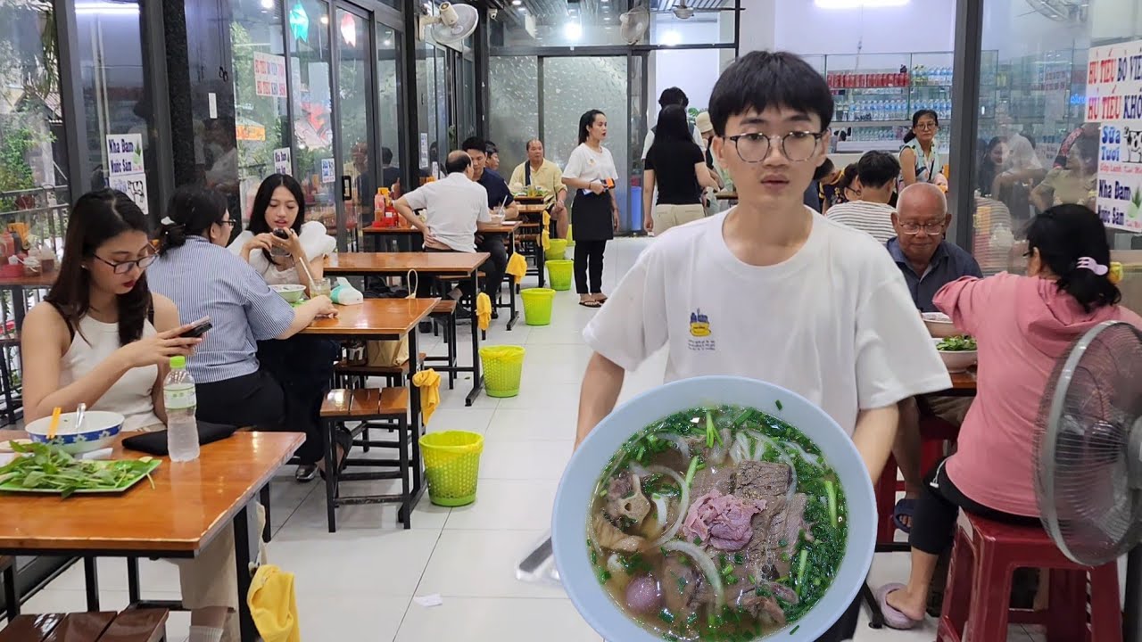 DẪN VIỆT KIỀU ĐI ĂN PHỞ 3 ĐÔLA SIÊU NGON GẦN SÂN BAY TÂN SÂN NHẤT | CUỘC SỐNG SÀI GÒN  QUẬN 1 QUẬN 4