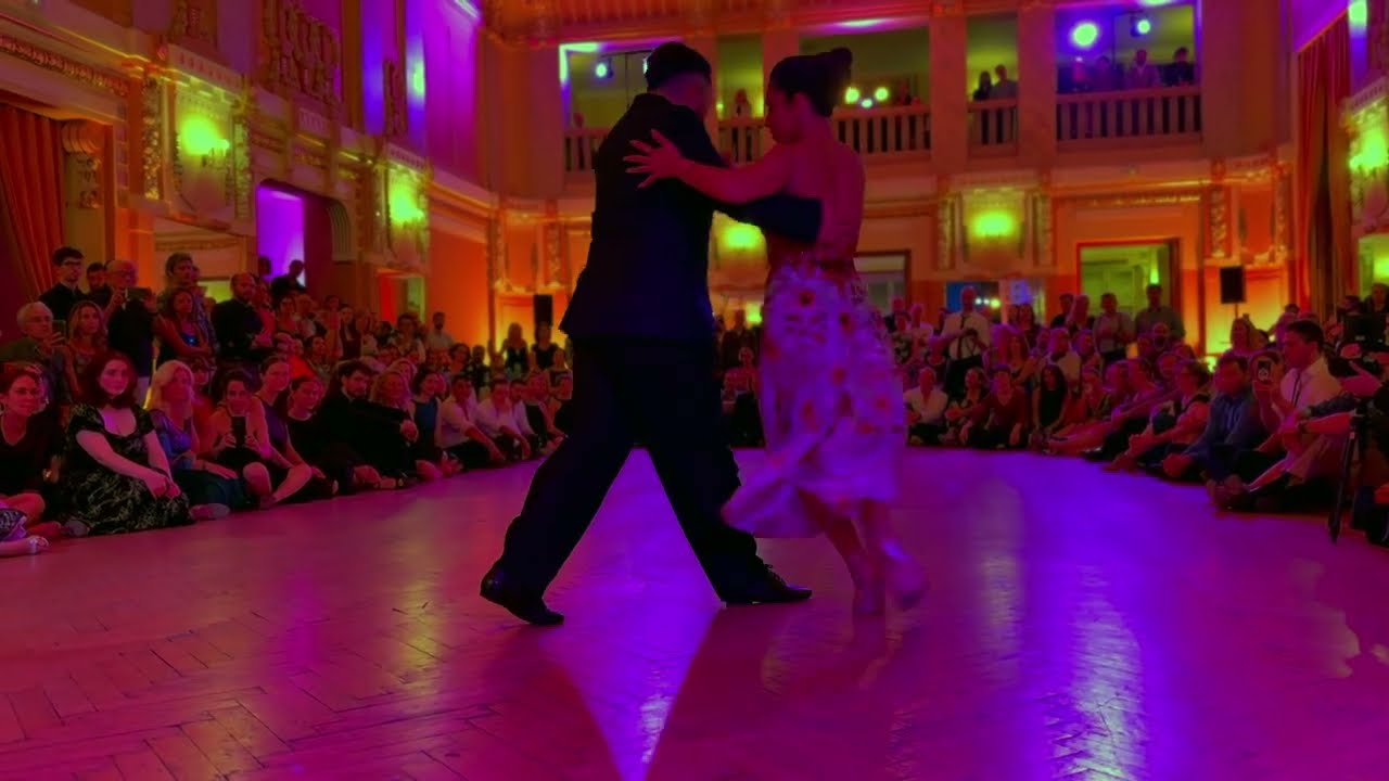 Jonathan & Clarisa 2/6