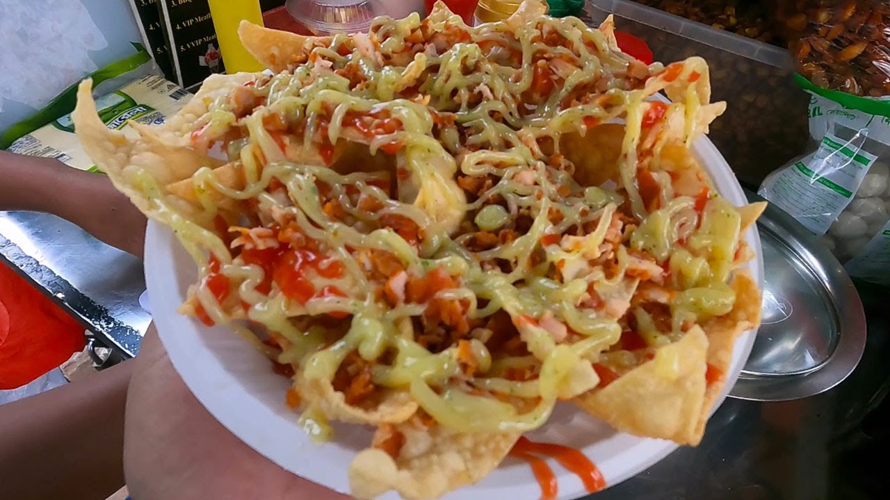 Bangladeshi Restaurants Style Chicken Nachos recipe at Dhaka Love Road @ Tk  99 !! Bd Food🌶🥰