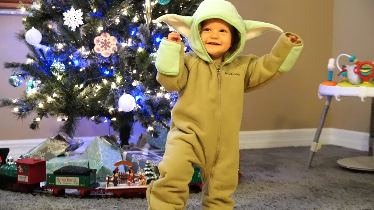 Decorating The Christmas Tree, Holiday Talk & Baby Yoda Makes An Appearance! | Home Vlog
