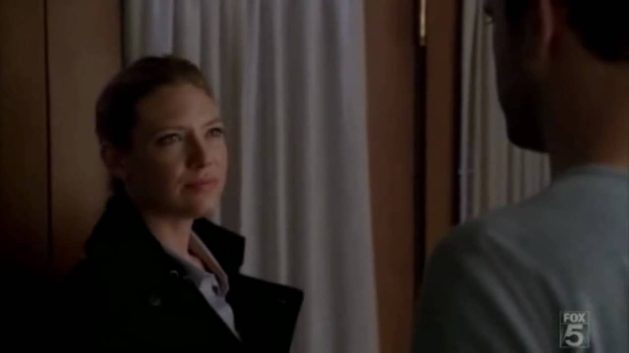 Fringe Episode 3.11 Scene - Peter I Read Her File