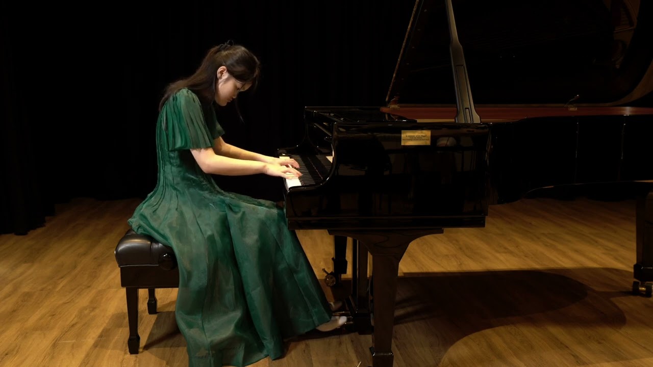 L. Beethoven: Sonata No 27 movement I