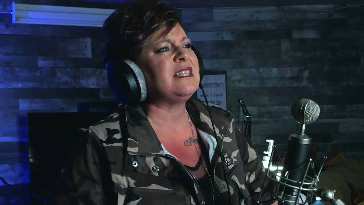 Sonya McLean - Invincible (Pat Benatar Cover)