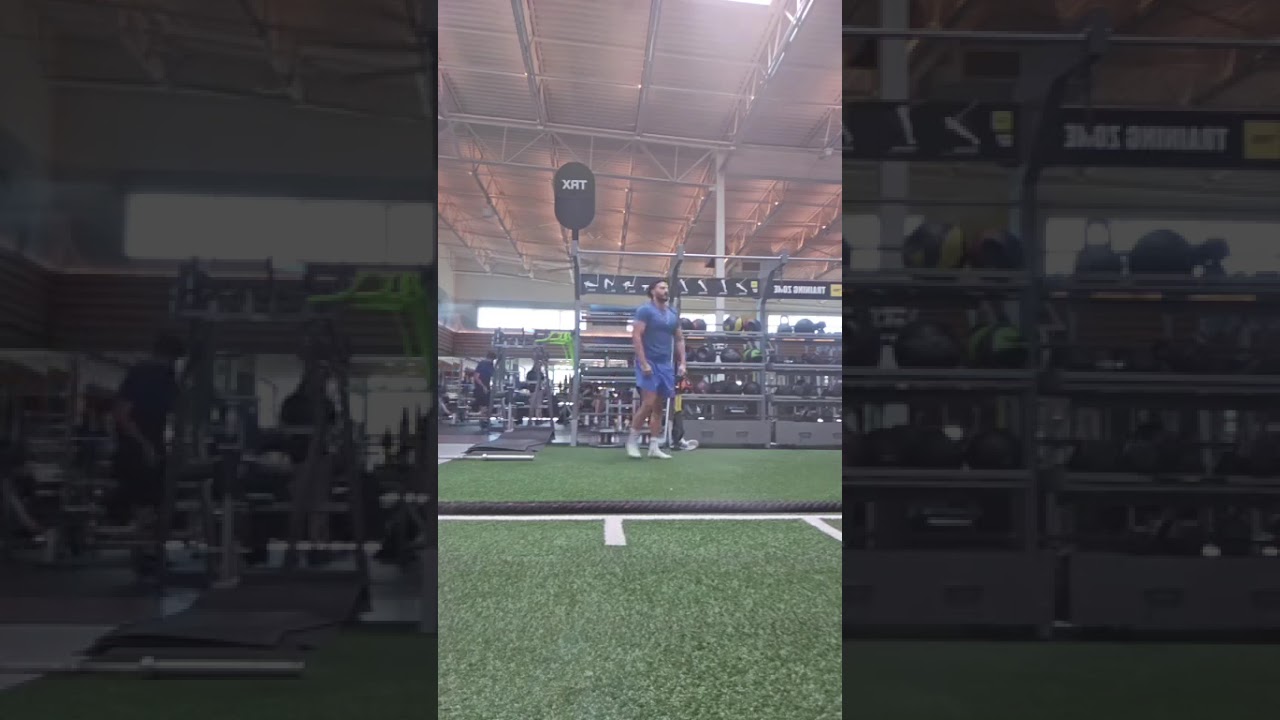100 Pullups X 200 Pushups X 200 squats in 30 minutes 
