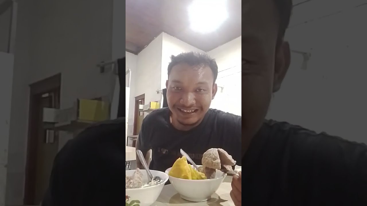LIVE BAKSO DULU YOK 🤤