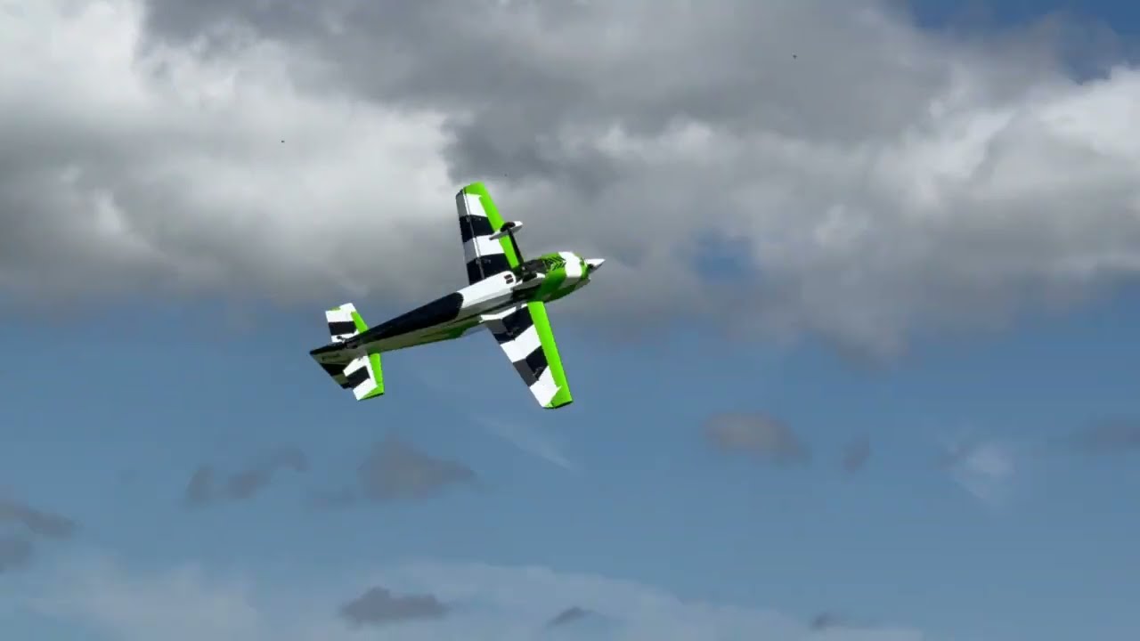Extra NG 103'' Pilot-RC // Extreme 3D Acro Skills Rifle Rolls // Teampilot Noel Vögelin