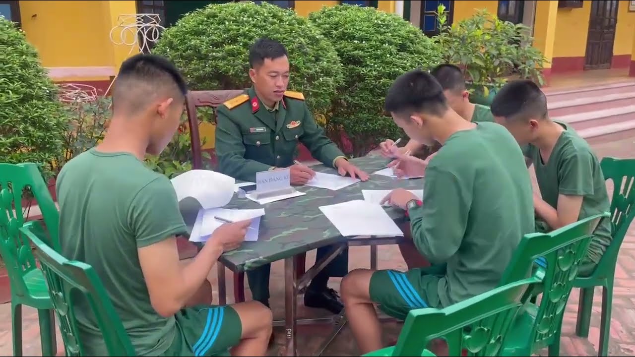 Đại đội Quân y 24 - Trung đoàn 2 làm tốt công tác khám sức khỏe cho chiến sĩ mới nhập ngũ năm 2026