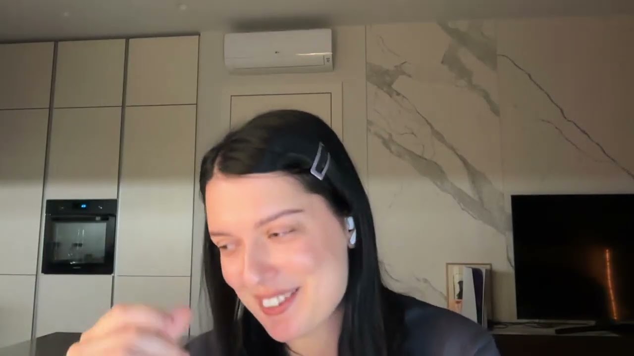 Unlocking #ABM Success in #B2B #Marketing: Insights from Anna Symbolist of Influ2