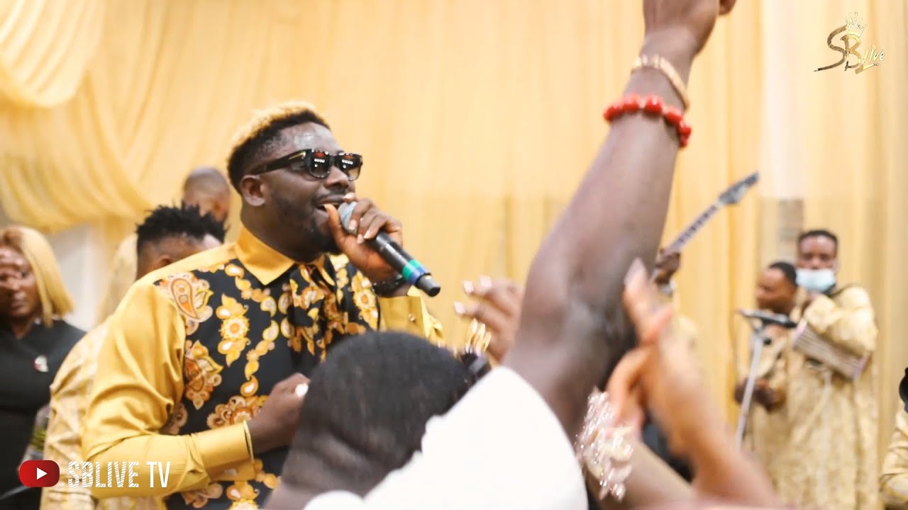 SB LIVE INCREDIBLE PERFORMANCE AS HE SHOTDOWN JOGOR CENTER IBADAN.
