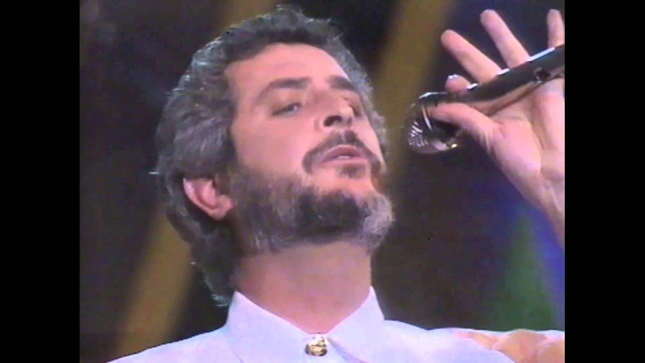 JUAN PARDO - A Duras Penas (TV Show 1987) HQ