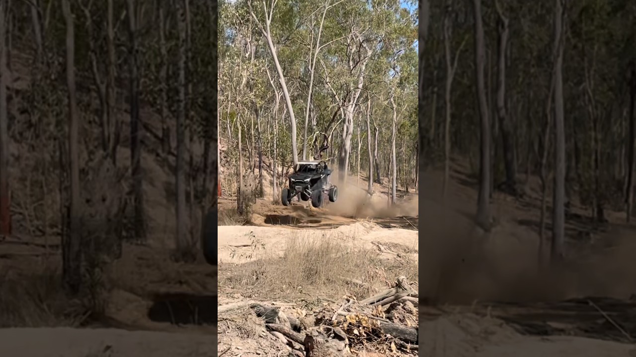 Polaris RZR 1000 Turbo - Jump🚀 #utv
