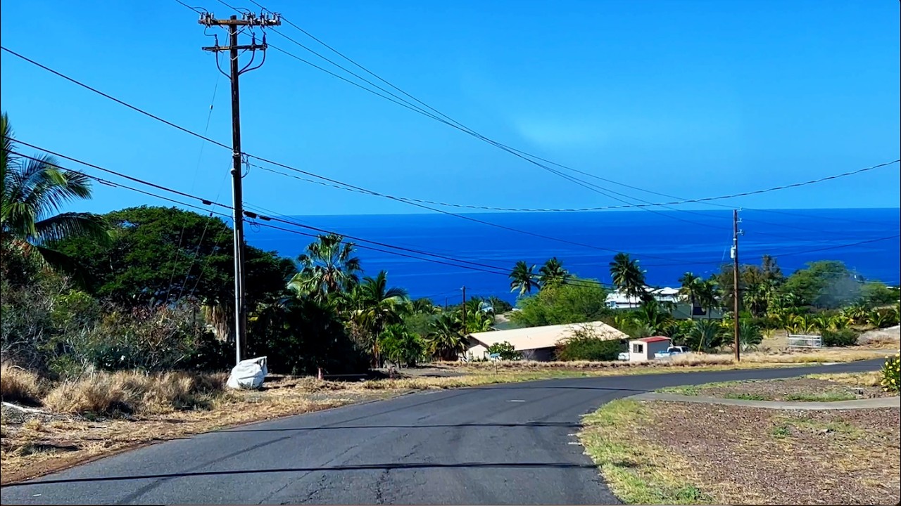 A Sunny Day in Kawaihae 1 of 3 - Island Horizon Videos 2082